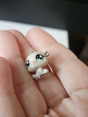 Littlest Pet Shop Teensies Hamster